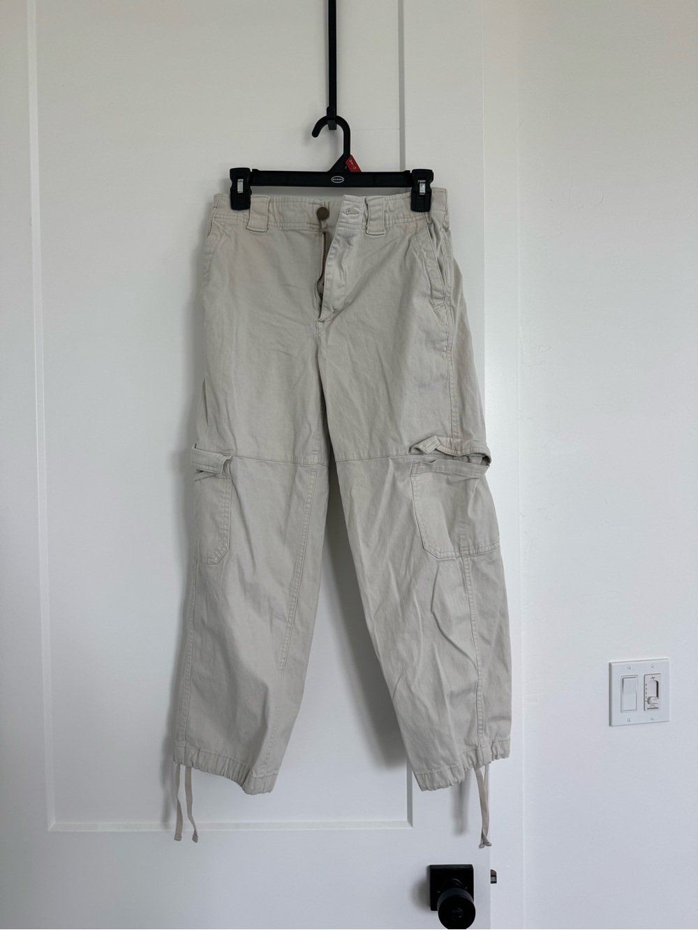 Old Navy Light Beige Cargo Pants